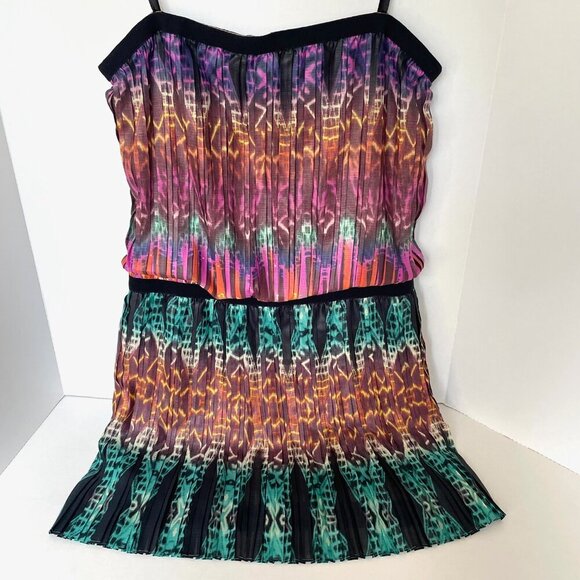 BCBG Maxazria Strapless Mini Dress Large Pleated Georgette Boho Tribal - Picture 2 of 12